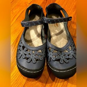 J Sport Memory Foam Mary Jane Blue Leather Floral Women’s 7 Walking Shoes